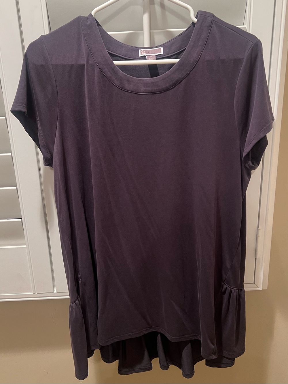 Chelsea 28 women’s Relaxed Short-Sleeve Top in Dark Gray w/solid ruffle Bottom.